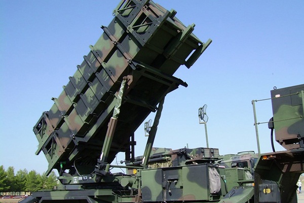 Romanya, ABD'den Patriot füze sistemi alacak