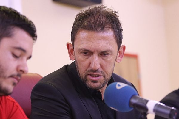 'Zor süreci, takım ve şehirle bütünleşerek atlatacağız'