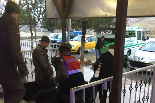 Gazinoda silahlı kavga: 1 ölü, 2 yaralı