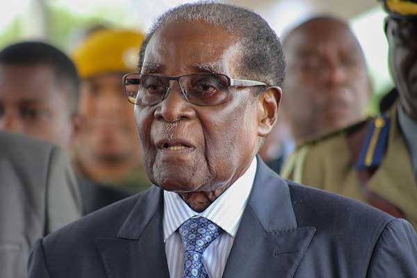 Mugabe'nin kabine toplantısına kimse katılmadı