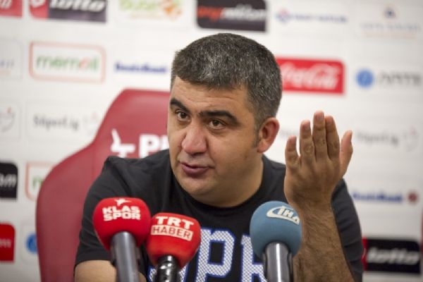 Yeniden göreve getirilen Özat iddialı konuştu