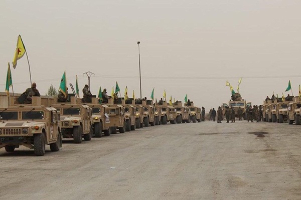 ABD, YPG'ye yeni silah ve araç gönderdi