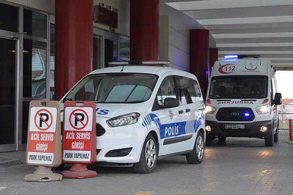 Oğlunu öldürdüğünü iddia eden anne teslim oldu