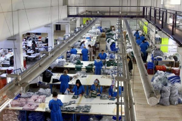 İstihdam 1 yılda 794 bin, 1 ayda 124 bin yükseldi