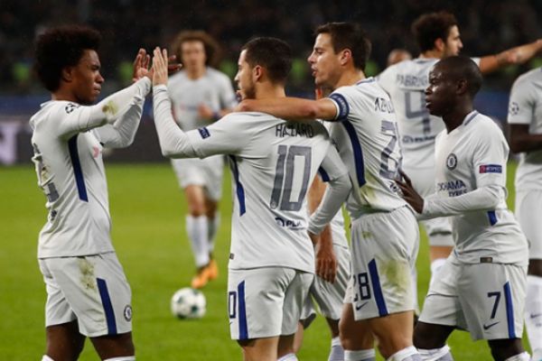 Chelsea'nin tur, Karabağ'ın veda gecesi