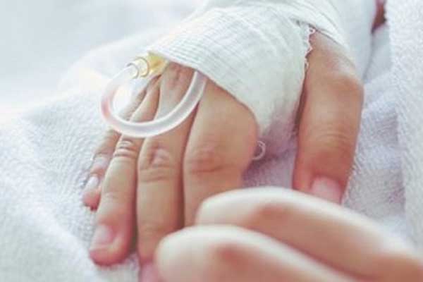 Kanser olmayan çocuğa 9 seans kemoterapi yapıldı