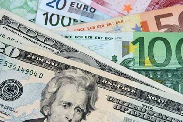 Dolar yeni güne nasıl başladı? İşte ilk rakamlar