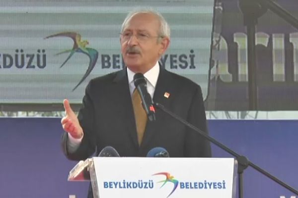 Kemal Kılıçdaroğlu: Öğretmenlere özel bir yasa çıkartmalıyız