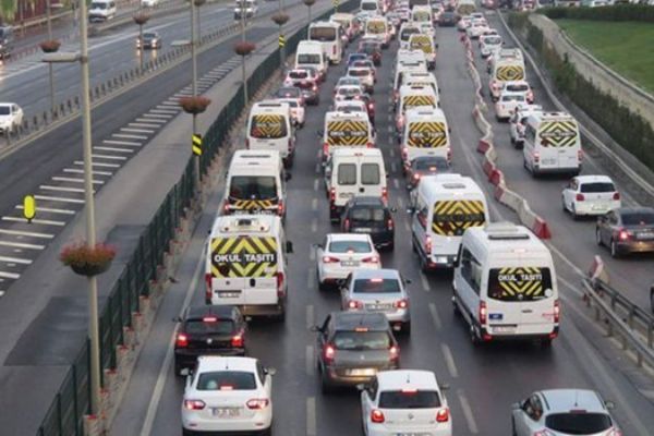 İstanbul'da bazı yollar trafiğe kapatılacak