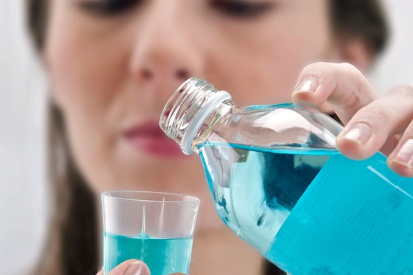 Ağız çalkalama suyunda büyük tehlike