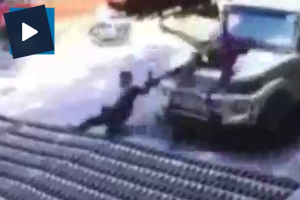 Bisikletten kaçarken ciple böyle çarpıştı