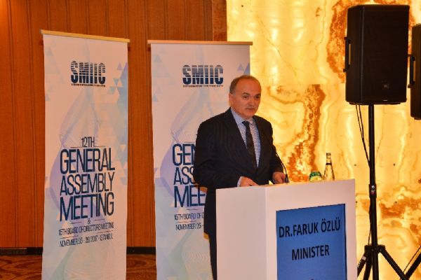 Faruk Özlü: İslam ülkeleri olarak teknoloji üretmeden bir yere varamayız