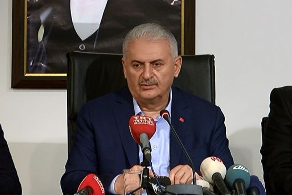 Binali Yıldırım, ABD'nin YPG sözünü değerlendirdi