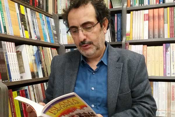 Mustafa Ablak: Biz İslamiyet'in değerini anlayamadık, onu bir miras olarak aldık...