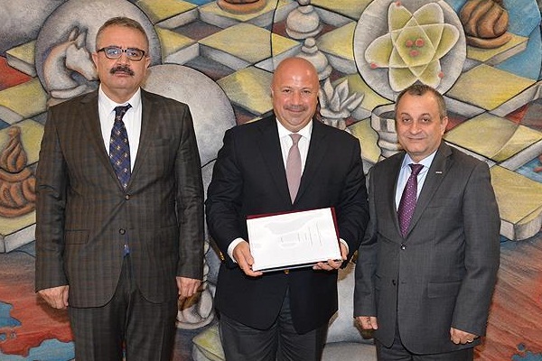 Mobil dünyaya yerli yazılım üretecekler