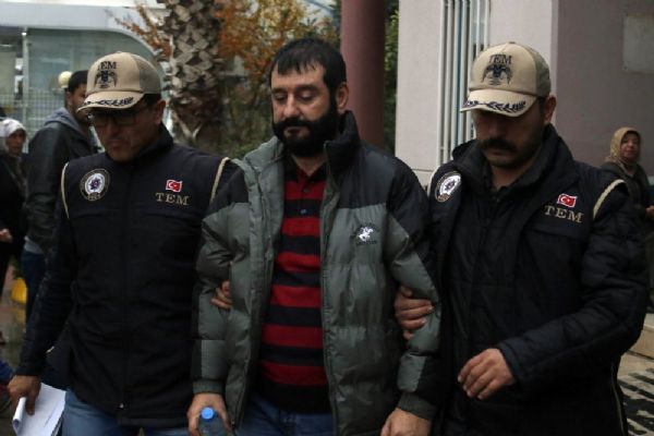 FETÖ'cü eski kaymakam İstanbul'da yakalandı