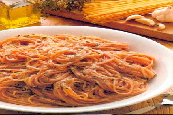 Akdeniz spagetti tarifi