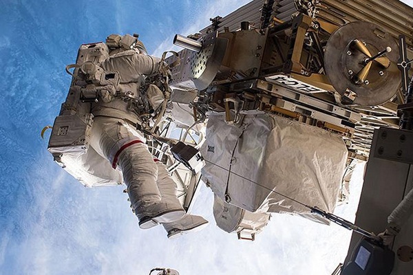 NASA'ya ait çalıntı saat 28 sene sonra bulundu