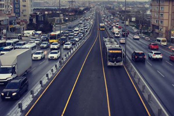İstanbul'da bazı yollar trafiğe kapatılacak