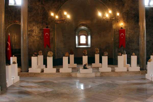 Çoban Ahmet’ten 'İnsansı Taşlar Müzesi'