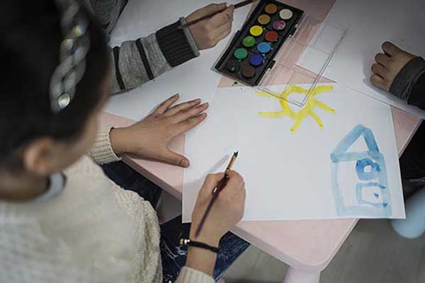 Bakanlık 23 ilde yoksul öğrencilere destek verecek