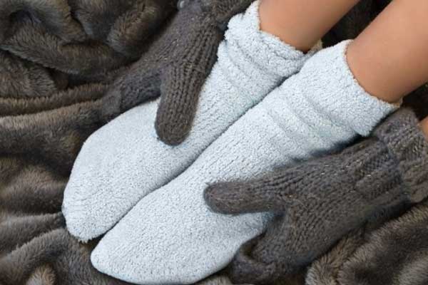 Elleriniz ve ayaklarınız sürekli üşüyorsa bunlara dikkat edin!