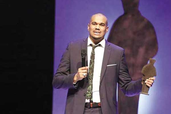 Müslüman yazara İsveç’te ödül