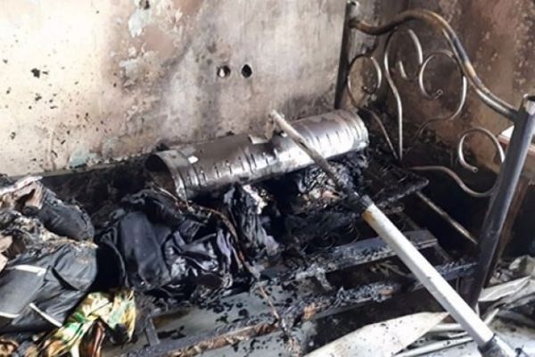 Yalova'da tersane işçilerinin kaldığı evde yangın çıktı!