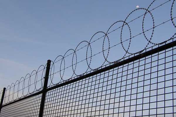 Edirne'de 381 kaçak ve sığınmacı yakalandı