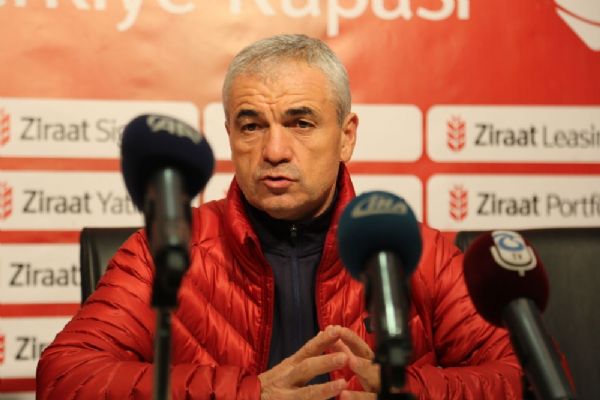 Rıza Çalımbay: Beni en çok memnun eden oyun disiplini oldu