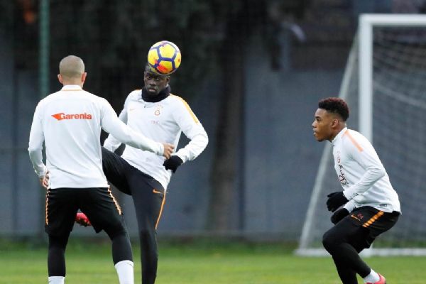 Galatasaray'ın derbi mesaisi devam etti