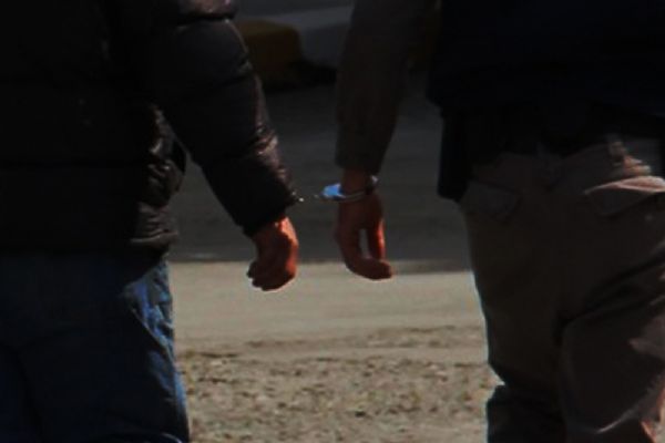 10 rütbeli askere FETÖ'den tutuklama