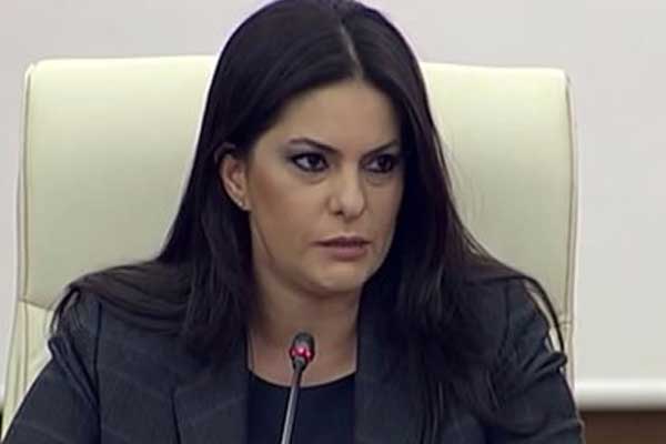 Bakan Sarıeroğlu: İşçi ve işverenden fedakarlık bekliyoruz