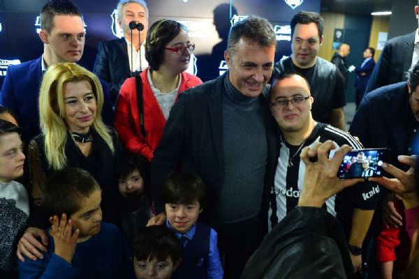 Fikret Orman, özel çocuklarla bir araya geldi