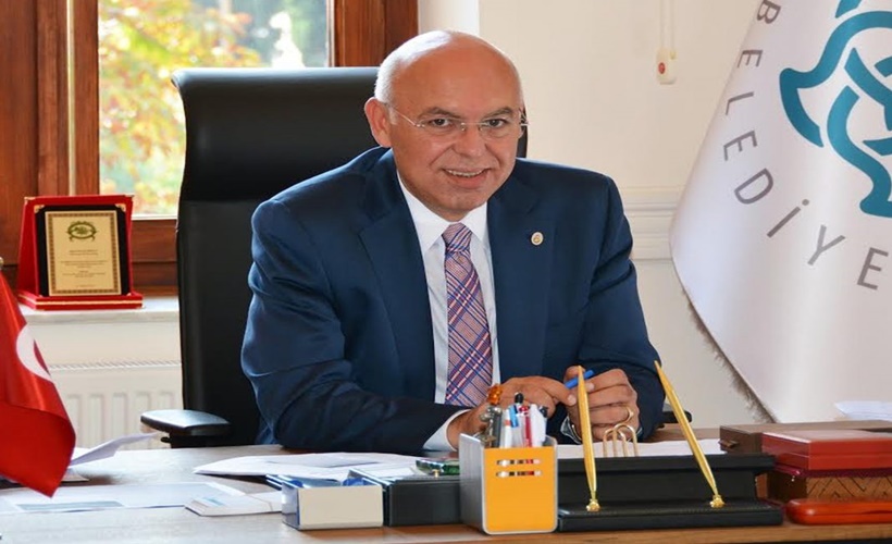 Ekrem Eşkinat kimdir?