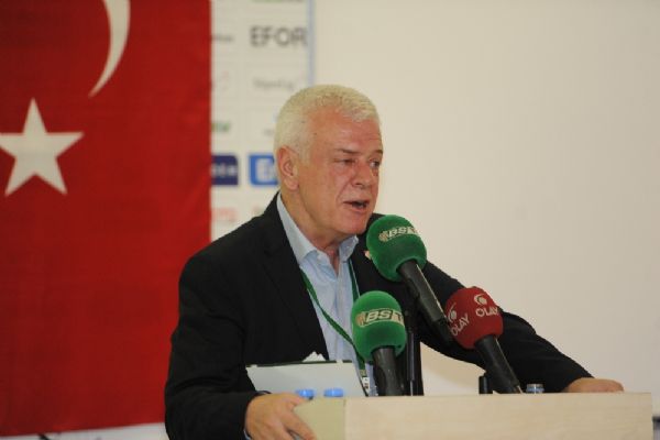 'Oynamayanlarla yolları ayırmamız gerekiyor'