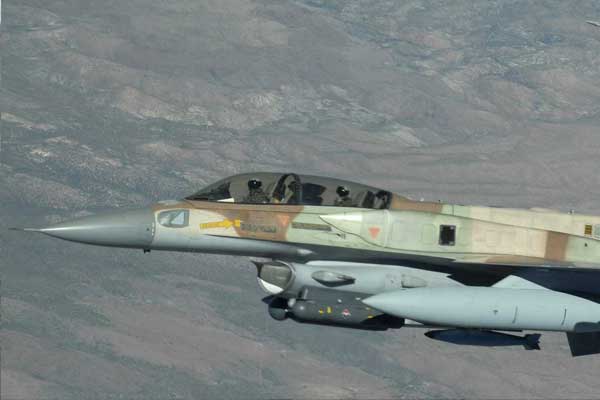 İsrail, İran'ın üssünü vurdu!