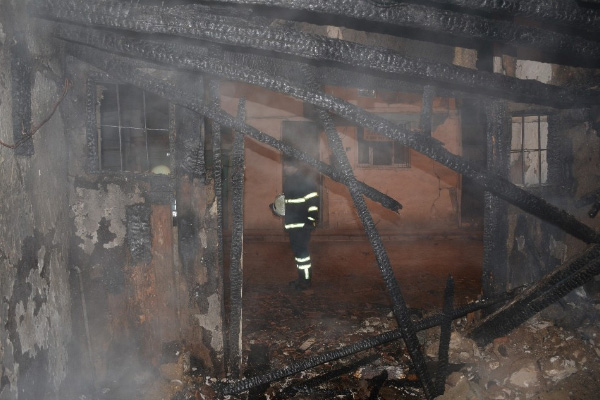 Tokat’ta tarihi konakta yangın çıktı