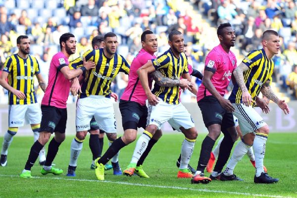 Fenerbahçe, Paşa'ya evinde kaybetmiyor
