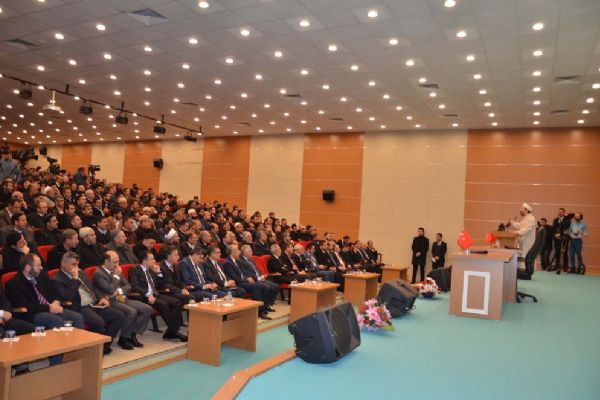 Diyanet İşleri Başkanı Ali Erbaş, din görevlileriyle buluştu