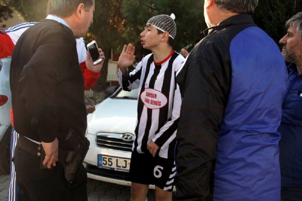 Samsun'da amatör maçta 'kırmızı kart' kavgası