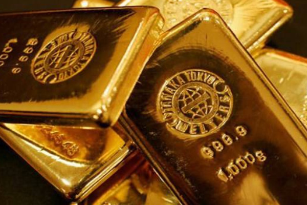 Altında rekor ithalat