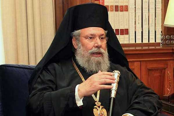 Rum Yönetimine bağlı Başpiskopos: Kıbrıslı Türkler, aslında din değiştirmiş Hristiyan Rumlar