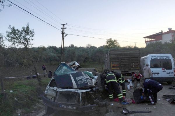 Katliam gibi kaza: 10 kişi öldü