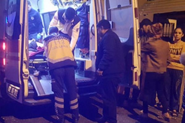 Adıyaman'da genç kız perde takarken camdan düştü