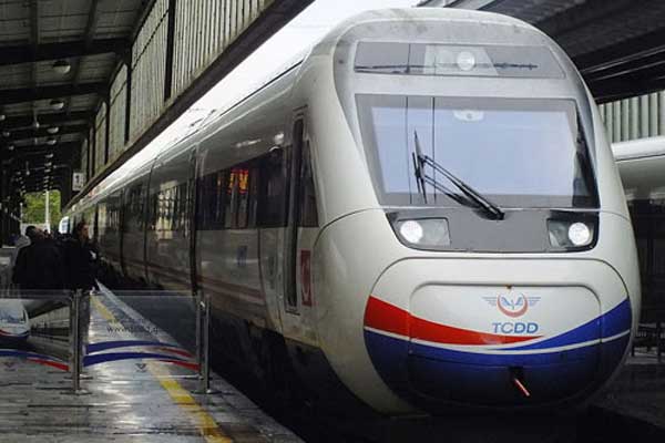 Yüksek hızlı trende kış tarifesi dönemi