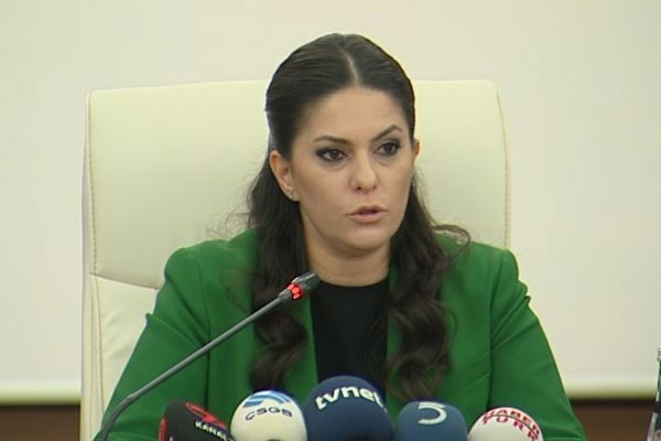 Jülide Sarıeroğlu, Taşeron düzenlemesinin detaylarını anlattı