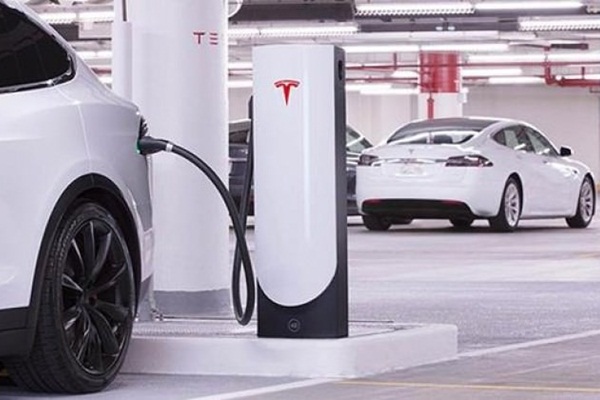 Tesla'dan Türkiye için önemli adım