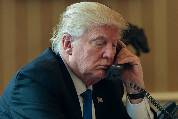 Trump, Kudüs hakkındaki niyetini Abbas'a iletti