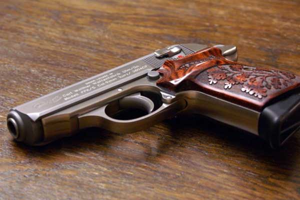 Silah ruhsatına özel hastane ayarı